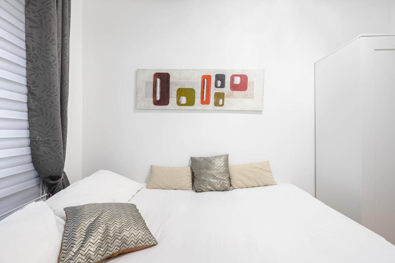 Navona & Pantheon Cozy Apartment Рим Экстерьер фото